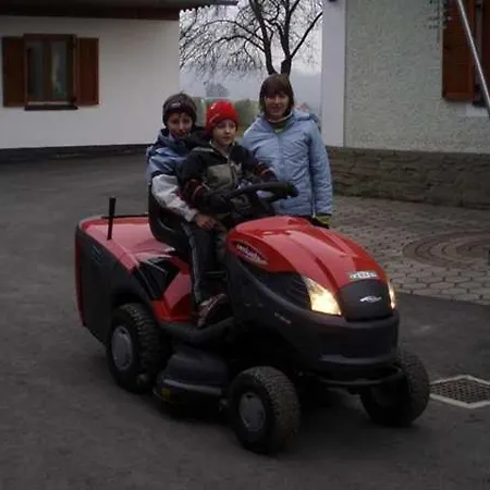 Ermi Pracher Farm stay Gross Sankt Florian