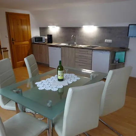 Farm stay Ermi Pracher