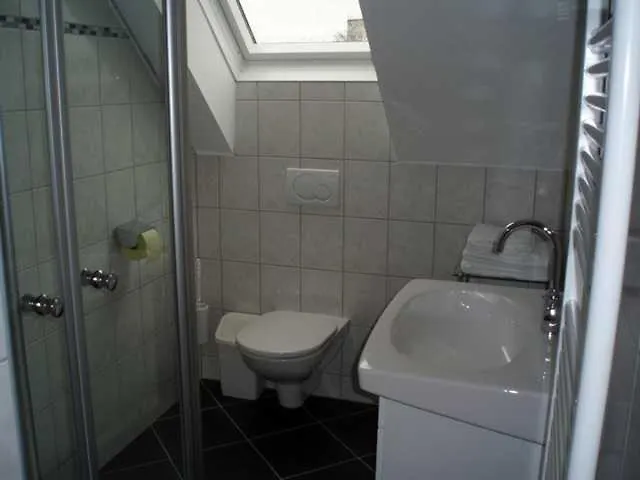 Ermi Pracher Lantgård *