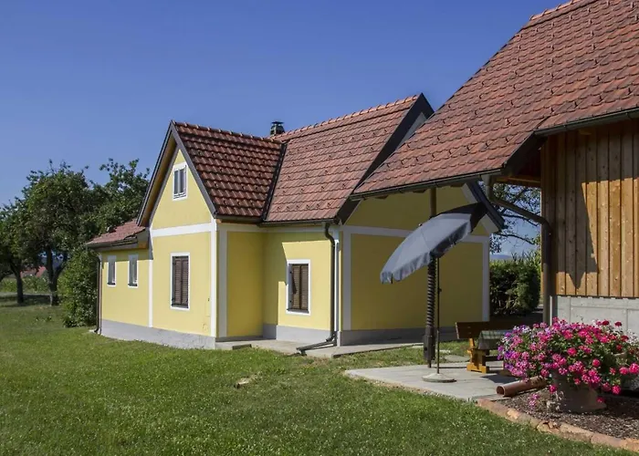 Lantgård Ermi Pracher