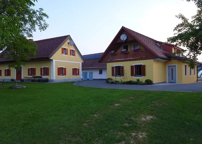 Lantgård Ermi Pracher *