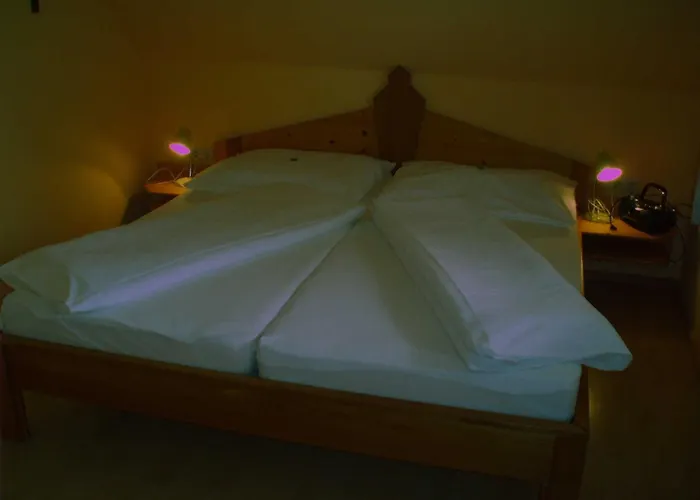 Lantgård Ermi Pracher *