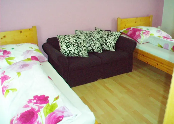 Ermi Pracher Lantgård *